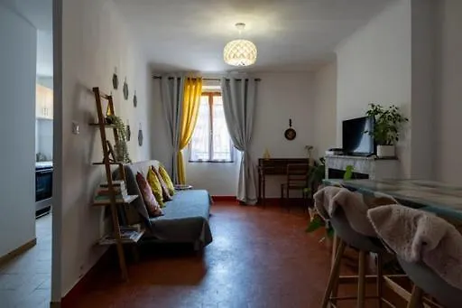 Le Cosy
